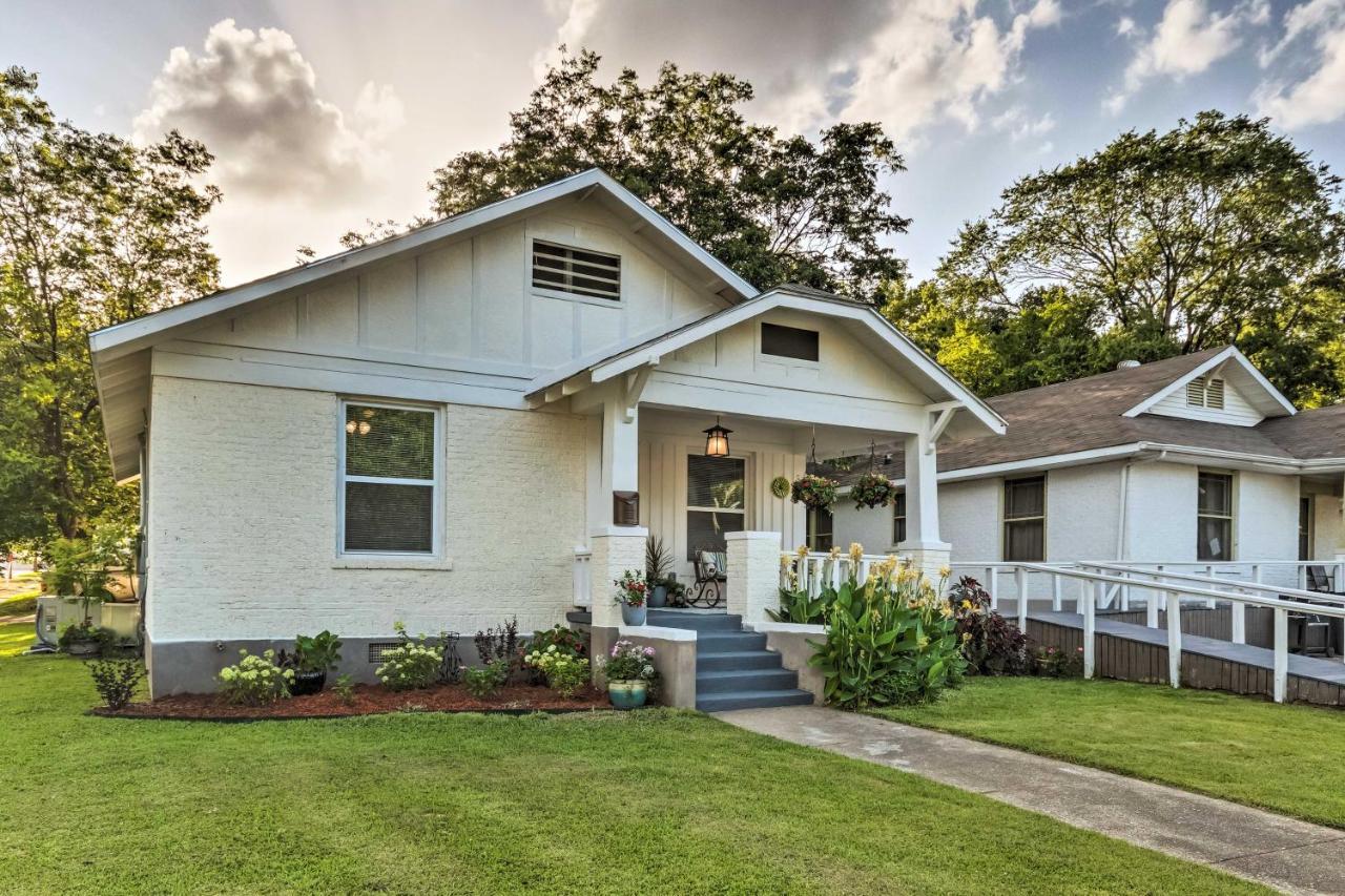 Remodeled Downtown Hot Springs Home With Porch Exterior foto